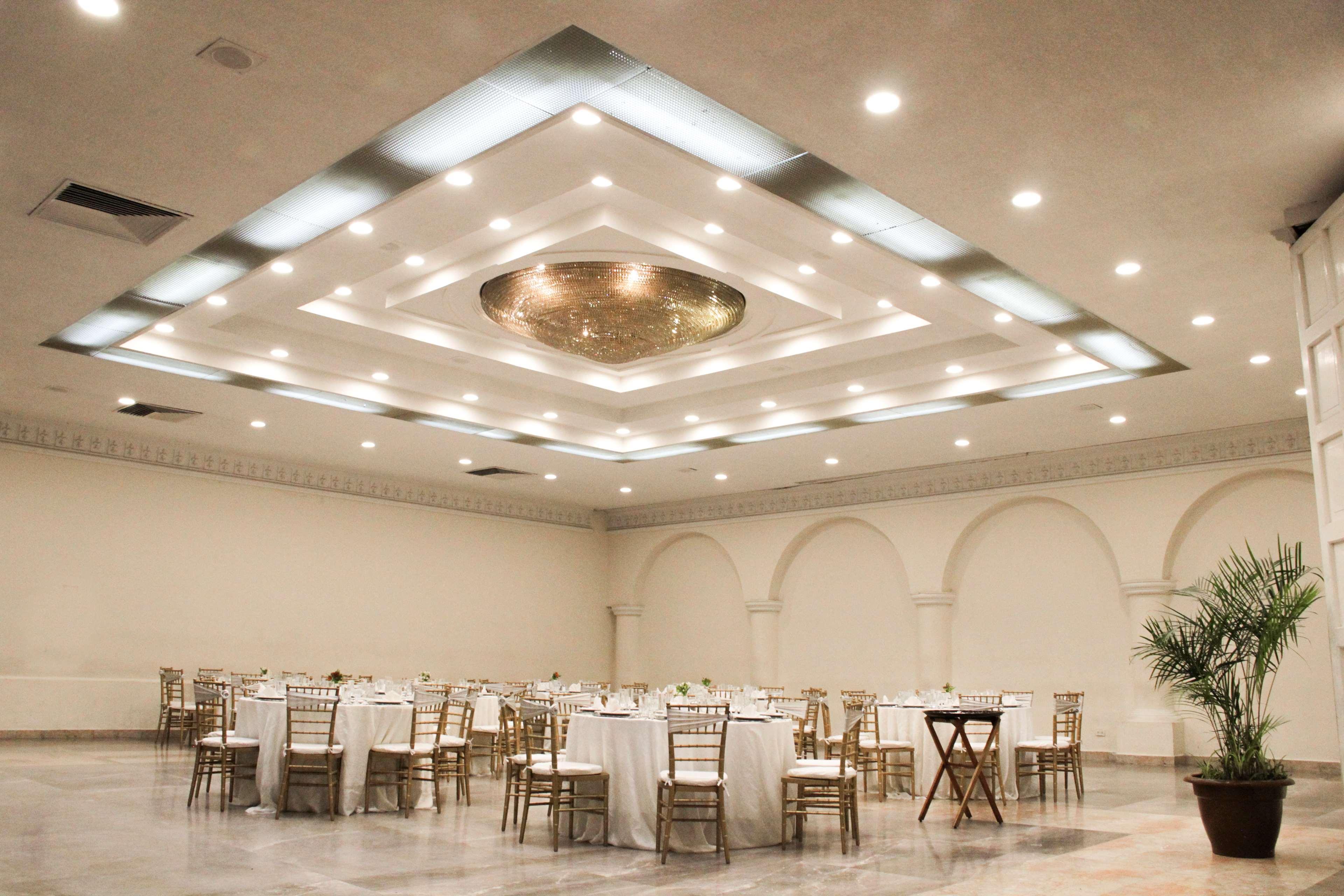 Radisson Hotel & Convention Center Toluca Exterior photo